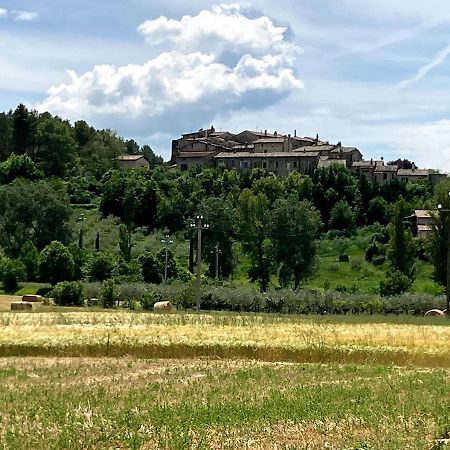 Un Posto Bed & Breakfast Bevagna Bagian luar foto