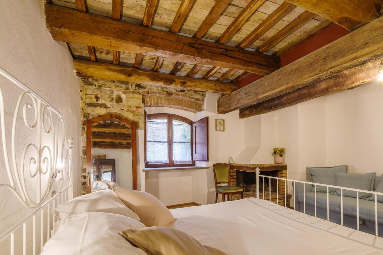 Un Posto Bed & Breakfast Bevagna Bagian luar foto